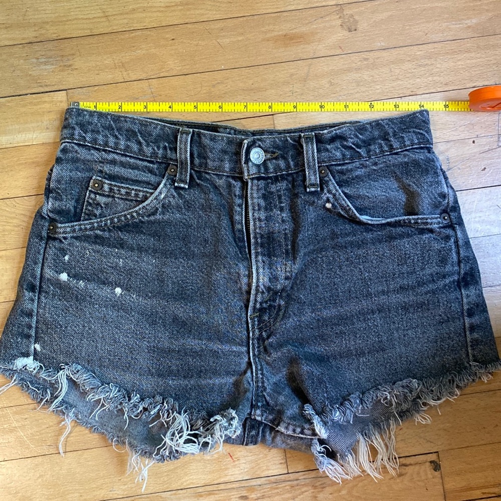 Vintage Levi’s 505 faded black cut off shorts modern size 28